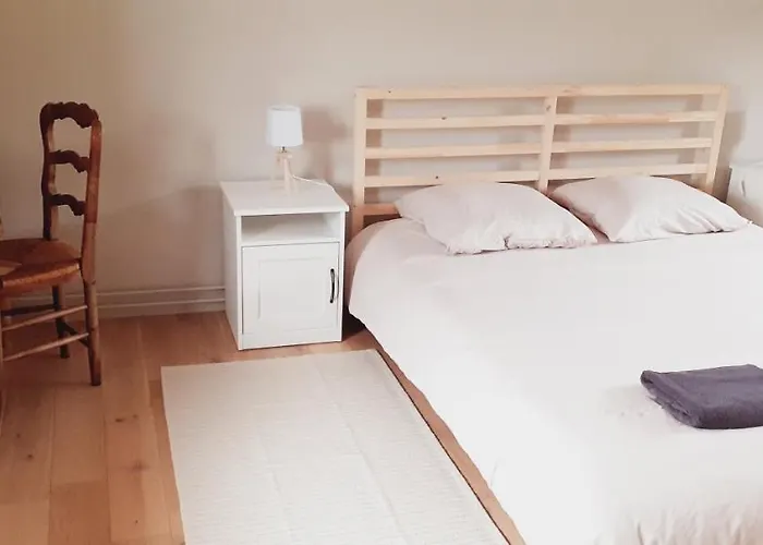 Les 3 Mesanges 公寓 吉维尼